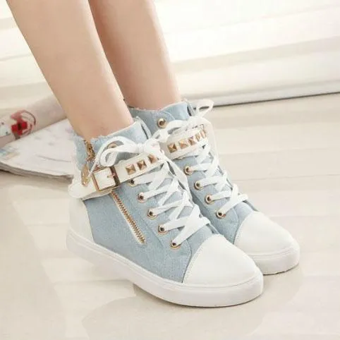 Blue Straps Studs Sneakers Shoes SD02311