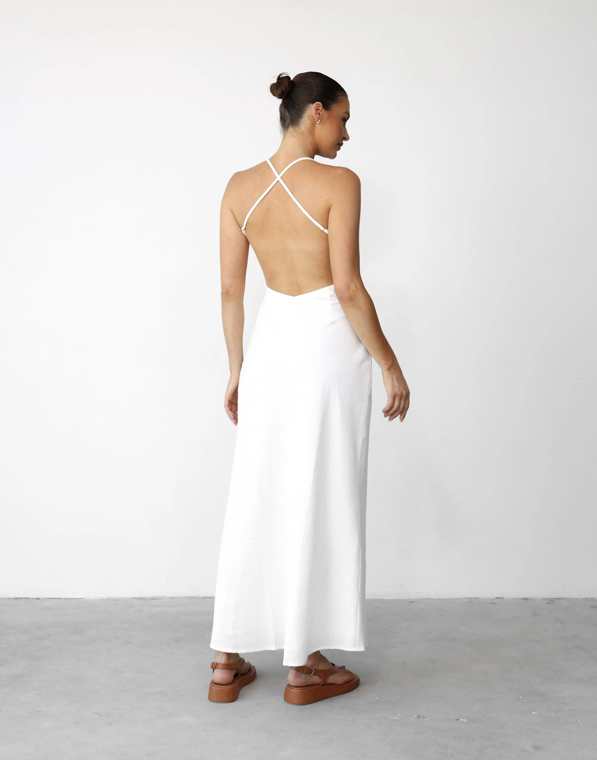 Haylie Linen Maxi Dress (White)