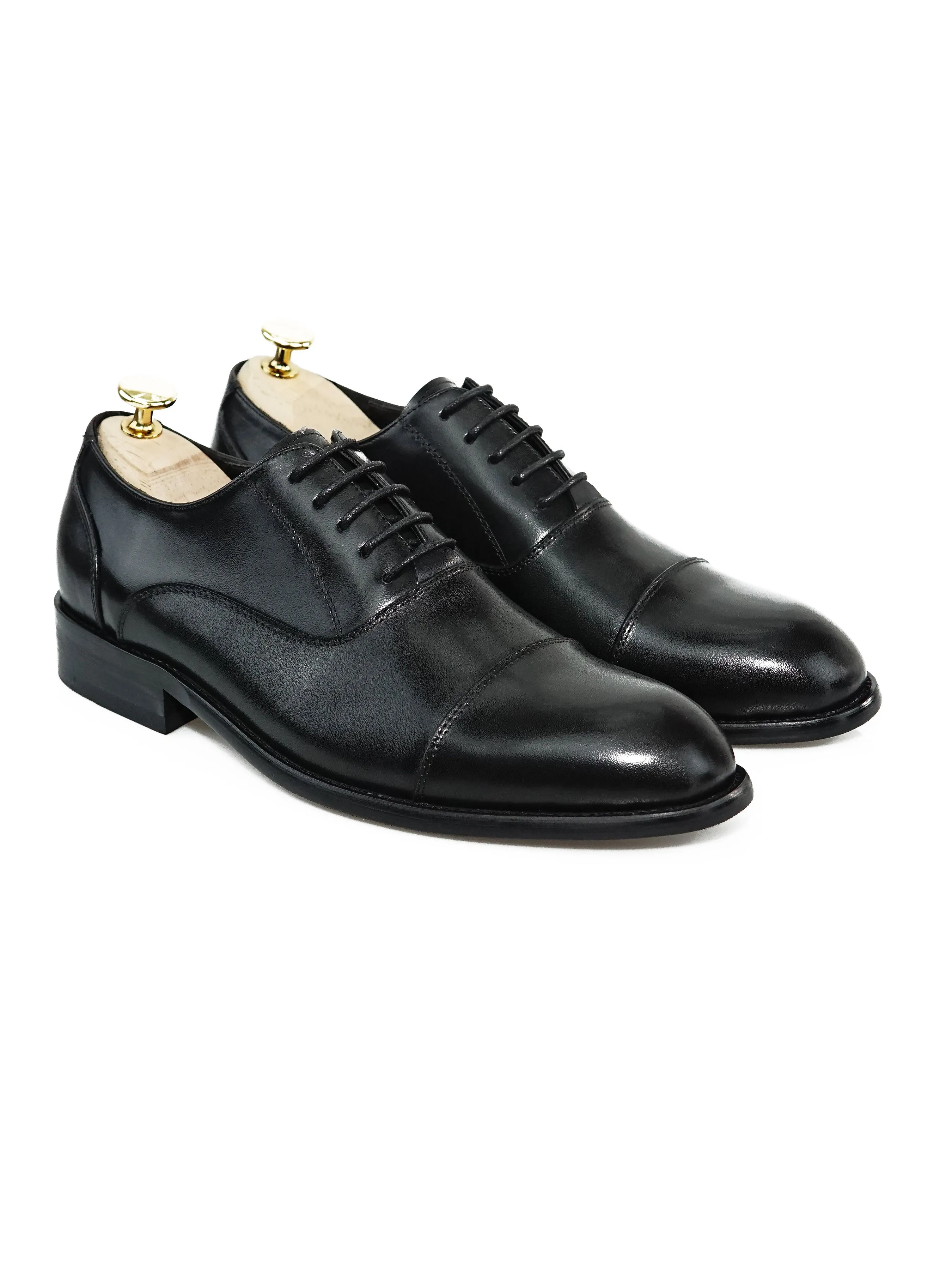 Oxford Cap Toe - Black Lace Up